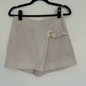 NWOT Marciano skirt/ shorts